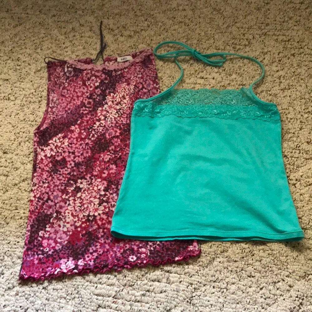 Uniqlo laced halter top and pink flower top by INED